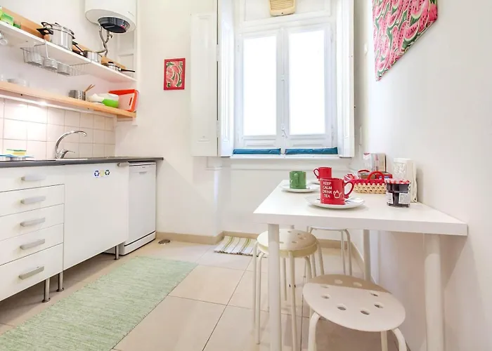 Apartment Boulevard,