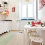 Boulevard, Apartment