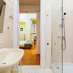 Boulevard, Apartment Lisbon